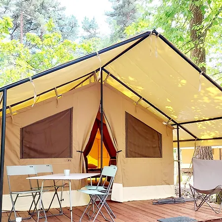 Camping De Rouergue Villefranche-de-Rouergue Exterior foto
