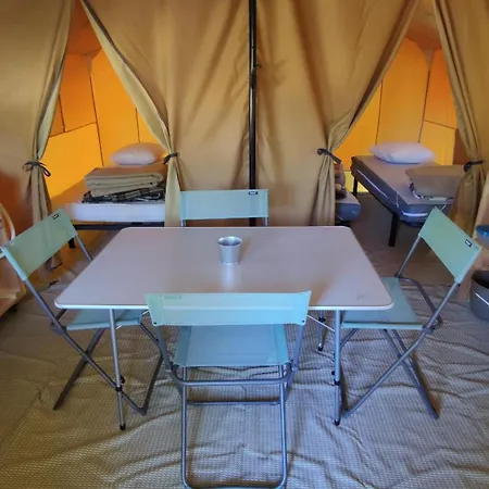 Camping De Rouergue Villefranche-de-Rouergue Exterior foto